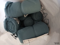 Lot 2 - ikea fleece dekentjes. 13 stuks - afbeelding 4 van  4
