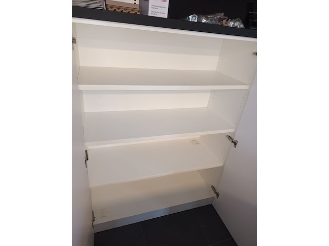 Lot 2 - kantoorkast - afbeelding 3 van  3