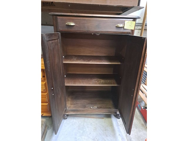 Lot 2 - kast met 2 deuren en 1 lade - afbeelding 1 van  2