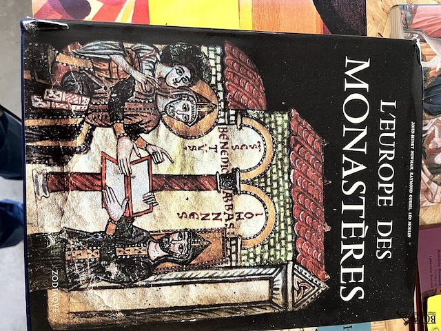Lot 2 - l'europe des monastères - afbeelding 1 van  6