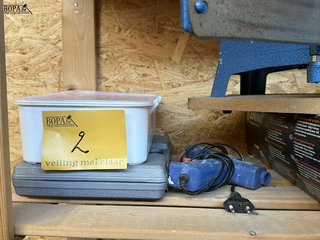 Lot 2 - lijmpistool en boormachine fixa - afbeelding 2 van  4