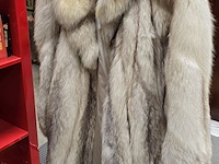 Lot 2 - lot pelsmantels 6 stuks - afbeelding 7 van  7