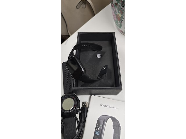 Lot 2 - lot smartwatches 7 stuks - afbeelding 3 van  6