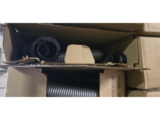 Lot 2 - miele vervangstukken 19 dozen - afbeelding 2 van  3