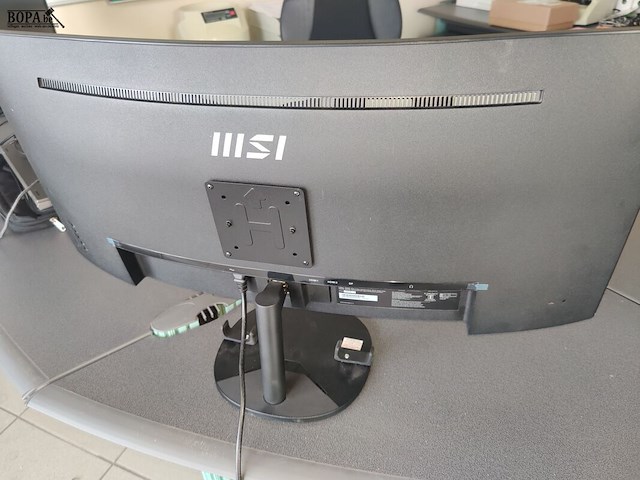 Lot 2 - msi pro curved screen - afbeelding 4 van  7
