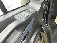 Lot 2 - opel vivaro (2017-chass.w0lj7d604hv653975) - afbeelding 2 van  18