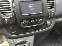 Lot 2 - opel vivaro (2017-chass.w0lj7d604hv653975) - afbeelding 3 van  18