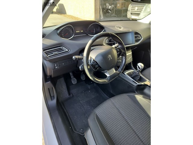 Lot 2 - peugeot 308 (2018-chass.vf3lcyhypjs284352) - afbeelding 2 van  21