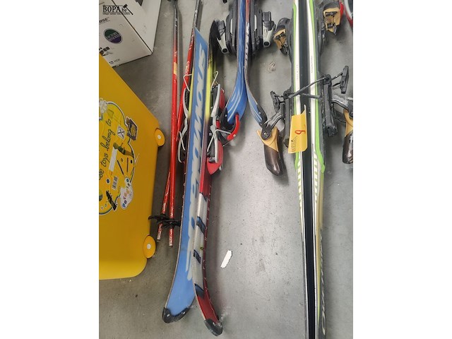 Lot 2 - skimateriaal - 5 sets - afbeelding 5 van  5