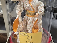 Lot 2 - stolp met pop