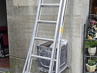 Lot 2 - uitschuifbare ladder 2 x 10 treden - afbeelding 1 van  2