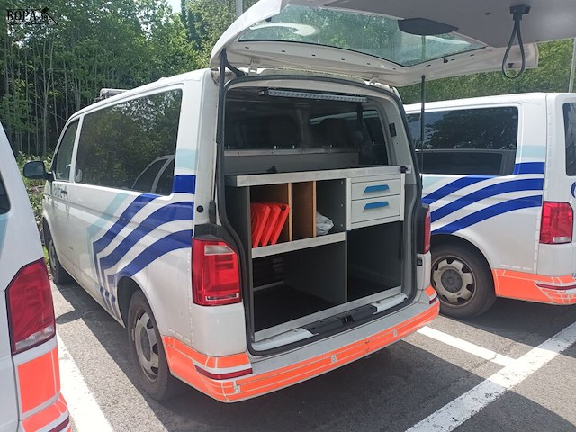 Lot 2 - volkswagen kombi (2019-chass.wv2zzz7hzkh088275) - afbeelding 7 van  12