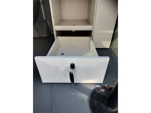 Lot 2 - vw combi (2017-chass.wv2zzz7hzhh044385) - afbeelding 2 van  26