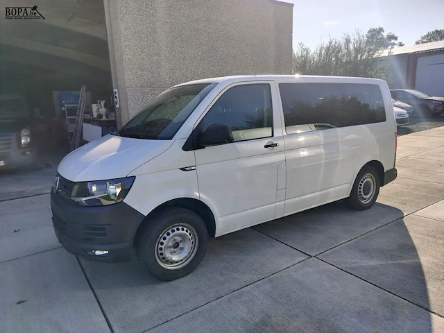 Lot 2 - vw combi (2017-chass.wv2zzz7hzhh044385) - afbeelding 1 van  26