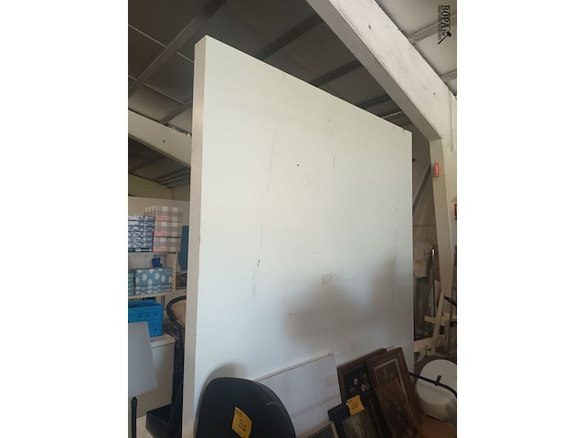 Lot 2 - winkel displaywand - afbeelding 4 van  4