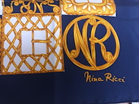 Lot 2 - zijden sjaal nina ricci - afbeelding 3 van  3