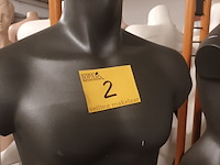 Lot 2 - zwarte torso man met statief - afbeelding 3 van  4
