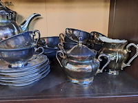 Lot 20 - antiek theeservies keram-silber - bavaria '30: porselein met - afbeelding 2 van  7