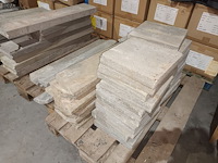 Lot 20 - betonnen boordstenen en dallen - afbeelding 4 van  4