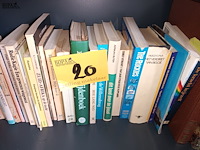 Lot 20 - boeken. 37 stuks - afbeelding 3 van  4