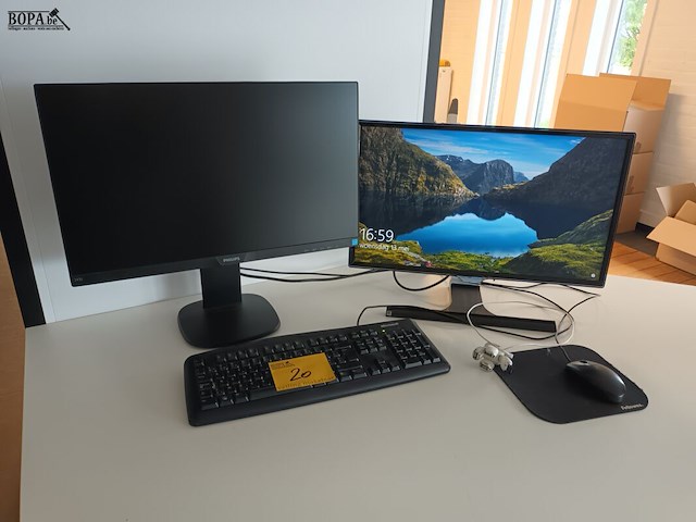 Lot 20 - computer configuratie - afbeelding 1 van  5