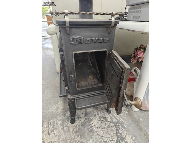 Lot 20 - dovy houtkachel - afbeelding 8 van  9