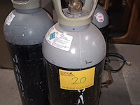 Lot 20 - gasfles met co². 3 stuks
