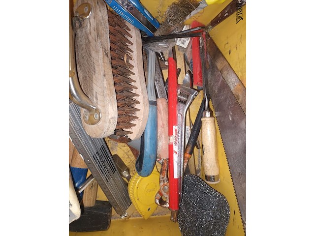 Lot 20 - handgereedschap en doppenset - afbeelding 4 van  5