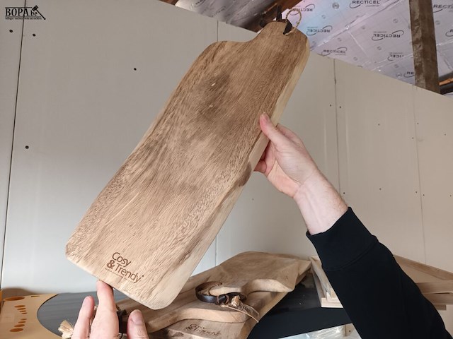 Lot 20 - houten serveerplanken. 9 stuks - afbeelding 3 van  4