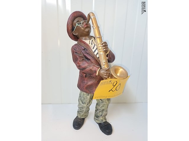 Lot 20 - jazzband saxofonist figuur - afbeelding 1 van  7