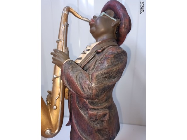 Lot 20 - jazzband saxofonist figuur - afbeelding 6 van  7