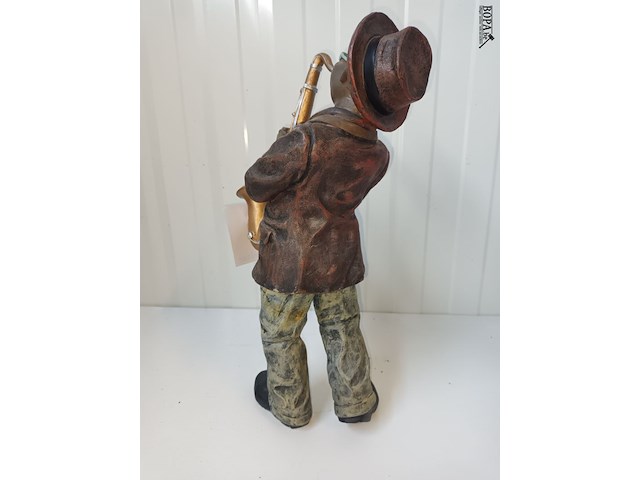 Lot 20 - jazzband saxofonist figuur - afbeelding 7 van  7