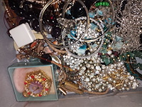 Lot 20 - juwelen - afbeelding 2 van  4