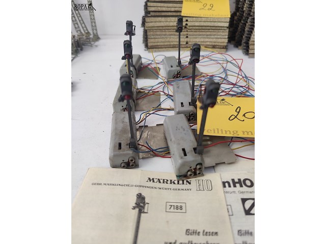 Lot 20 - lichtseinen - 6 stuks - afbeelding 2 van  4