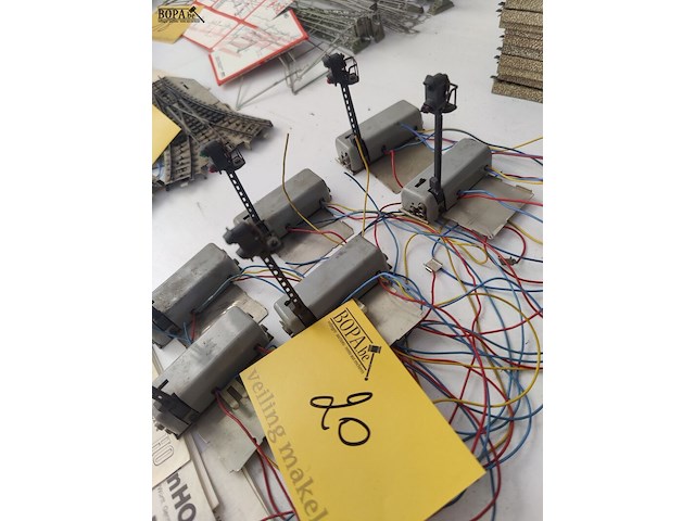 Lot 20 - lichtseinen - 6 stuks - afbeelding 4 van  4