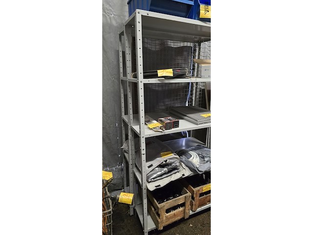 Lot 20 - metalen opbergrek 2 stuks - afbeelding 2 van  2