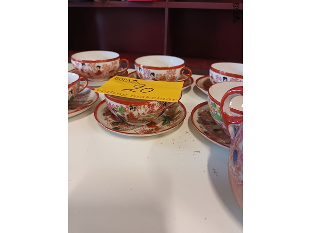 Lot 20 - oosters theeservies. 26 stuks - afbeelding 4 van  4