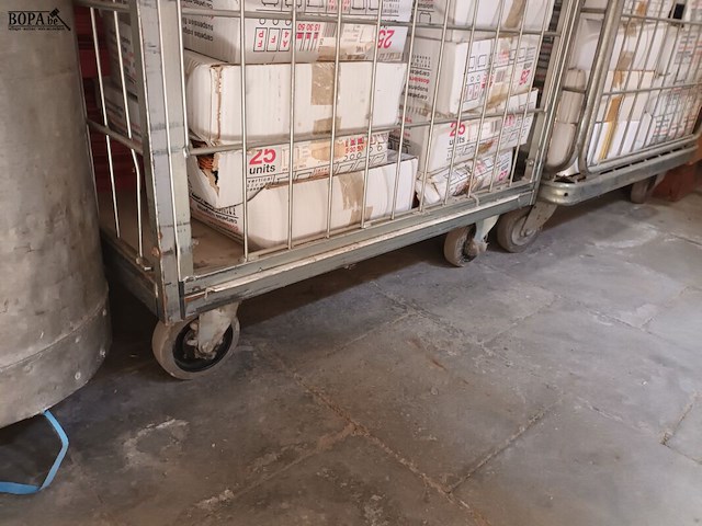 Lot 20 - rolcontainer - afbeelding 2 van  2