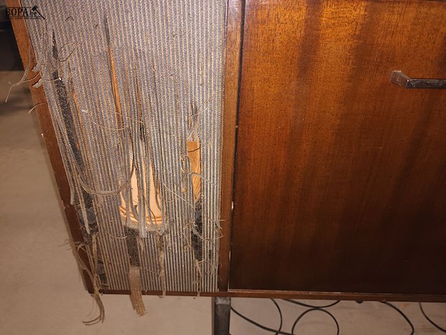 Lot 20 - vintage radio meubel philips - afbeelding 3 van  4