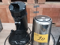 Lot 20 - waterkoker en senseo