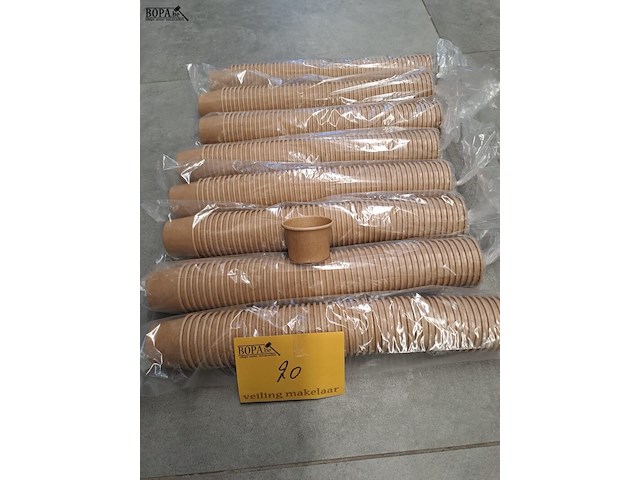 Lot 20 - wegwerpbekers kraft sausen - afbeelding 1 van  1
