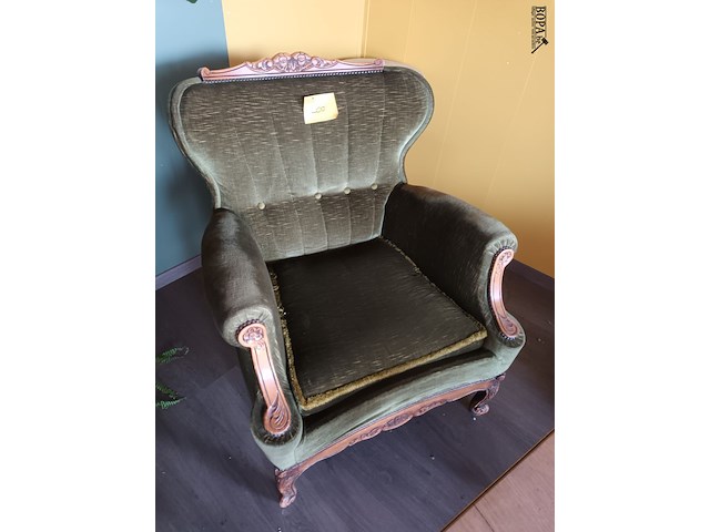 Lot 200 - antieke armzetel. 2 stuks - afbeelding 1 van  4