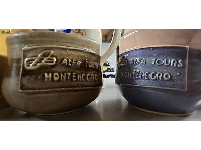 Lot 201 - bekers met diverse politie emblemen 12 stuks - afbeelding 4 van  6