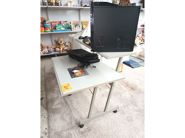 Lot 201 - computertafel - afbeelding 2 van  2