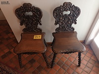 Lot 201 - koppel stoelen - afbeelding 1 van  6