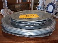 Lot 201 - sierborden in tin. 9 stuks - afbeelding 2 van  6