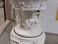 Lot 202 - paardenmolen - afbeelding 2 van  2
