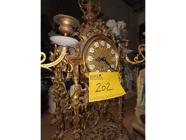 Lot 202 - schouwgarnituur - afbeelding 6 van  6