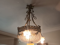 Lot 203 - luster met kristallen - afbeelding 1 van  4