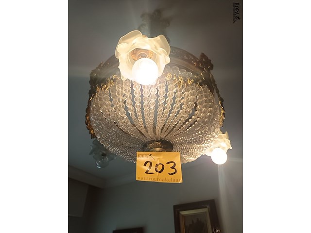 Lot 203 - luster met kristallen - afbeelding 4 van  4
